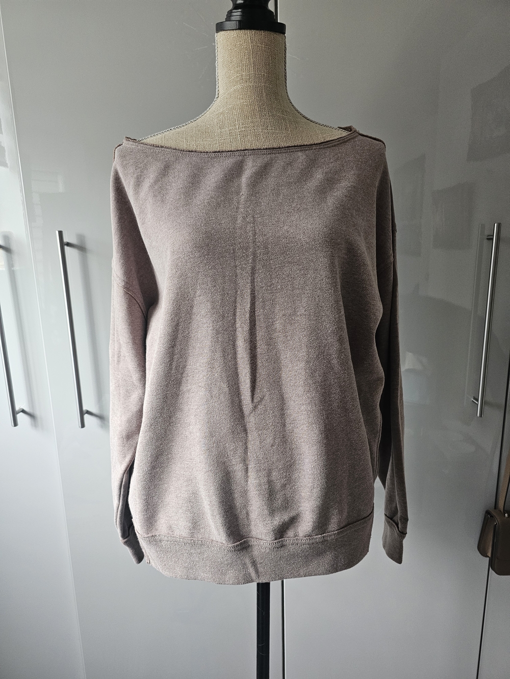 Hollister Relaxed Fit Soft Taupe Sweater